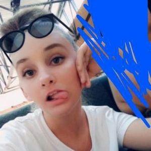 Meet your Posher, Abigail